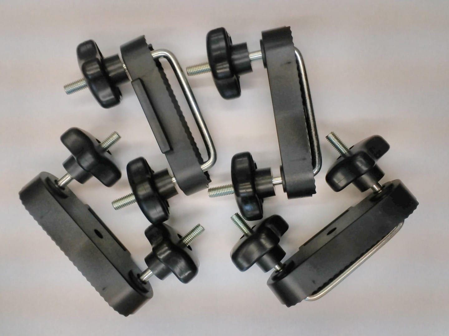 NPB4971-montazni-set-u-profilov-neumann-